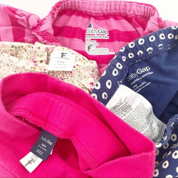 Baby Gap Lot of 4 Shirts Pants Sz 0-3M - Picture 7 of 8